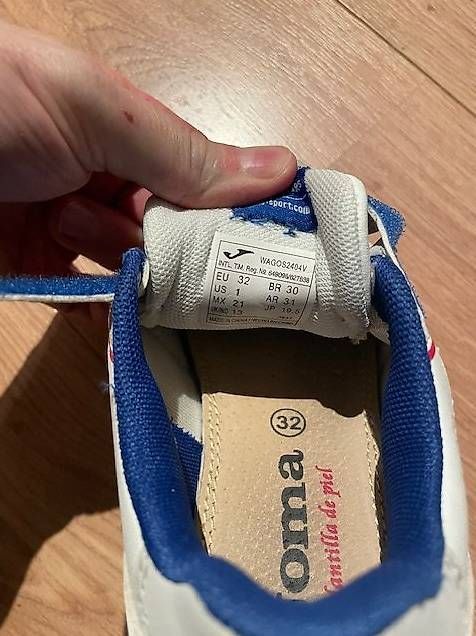 Chaussures garçon: Turnschuhe Joma Gr. 32 – D'occasion à Pfäffikon Sz par alar 3