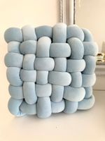 Moderne Knotenkisse Pastellblau 🤍 NEU