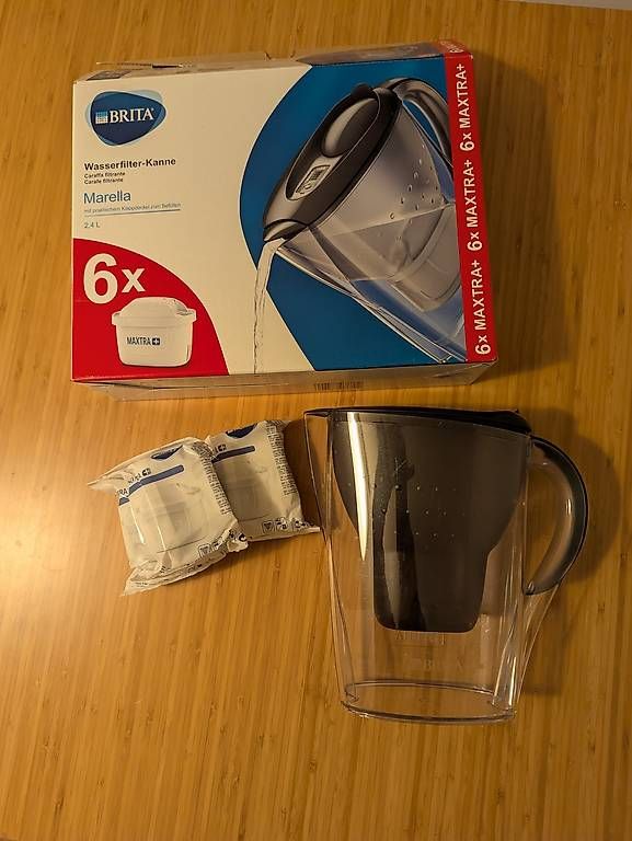 Caraffe: Brita Wasserkrug 2,4 L Marella + 3 Filter – Usato da Zürich venduto da elUmbarto