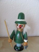 Holzfigur Räuchermann Angler grün guter Zustand