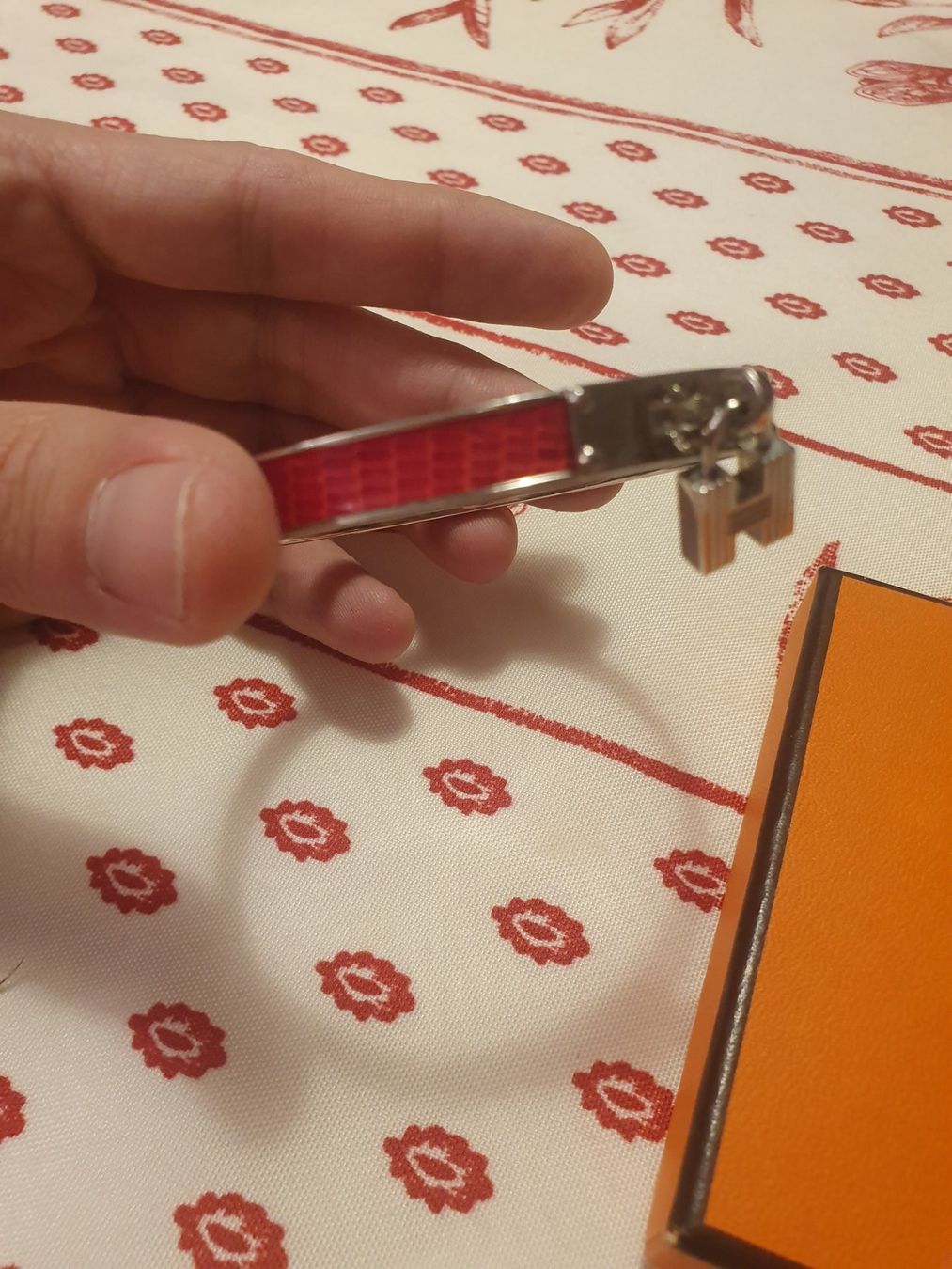 Hermès Bracciali & Braccialetti: Hermes bracelet kelly bangle – Usato da Genève venduto da GenevaLuxury 5