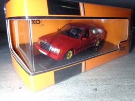 Ixo 1:43 Mercedes 300 E (W124) 1984