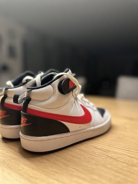 Scarpe da uomo: Nike Schuhe – Usato da Wil SG venduto da bushmaster1 1