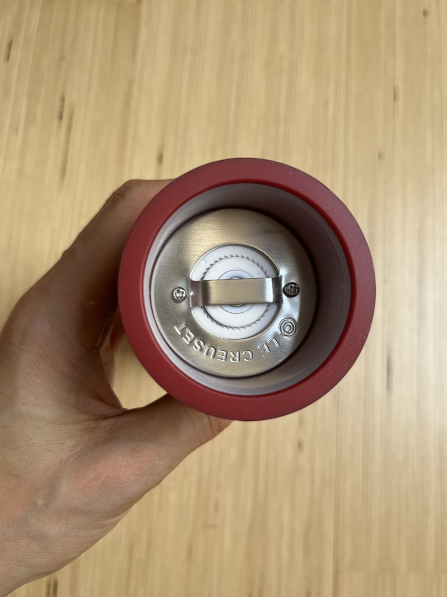 Le Creuset Elettrodomestici da cucina: Le Creuset Pepper Mill Cherry Red – Nuovo e nell'imballaggio originale da Lausanne venduto da firewalk86 2