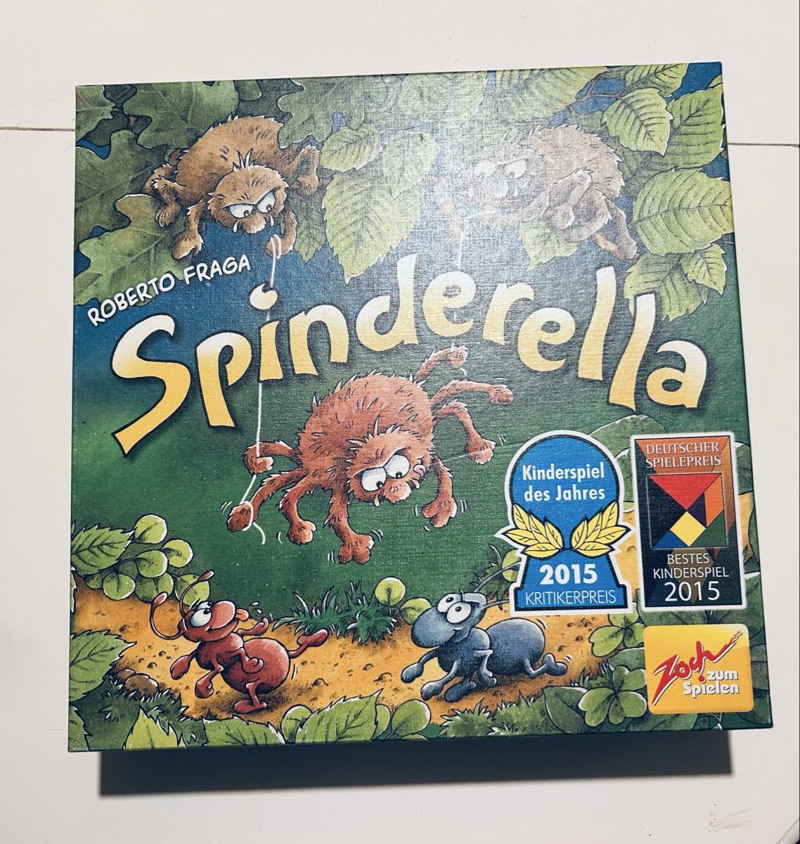 Giochi: Spinderella - Jeu de société primé – Usato da Suscévaz venduto da ade_t8x2