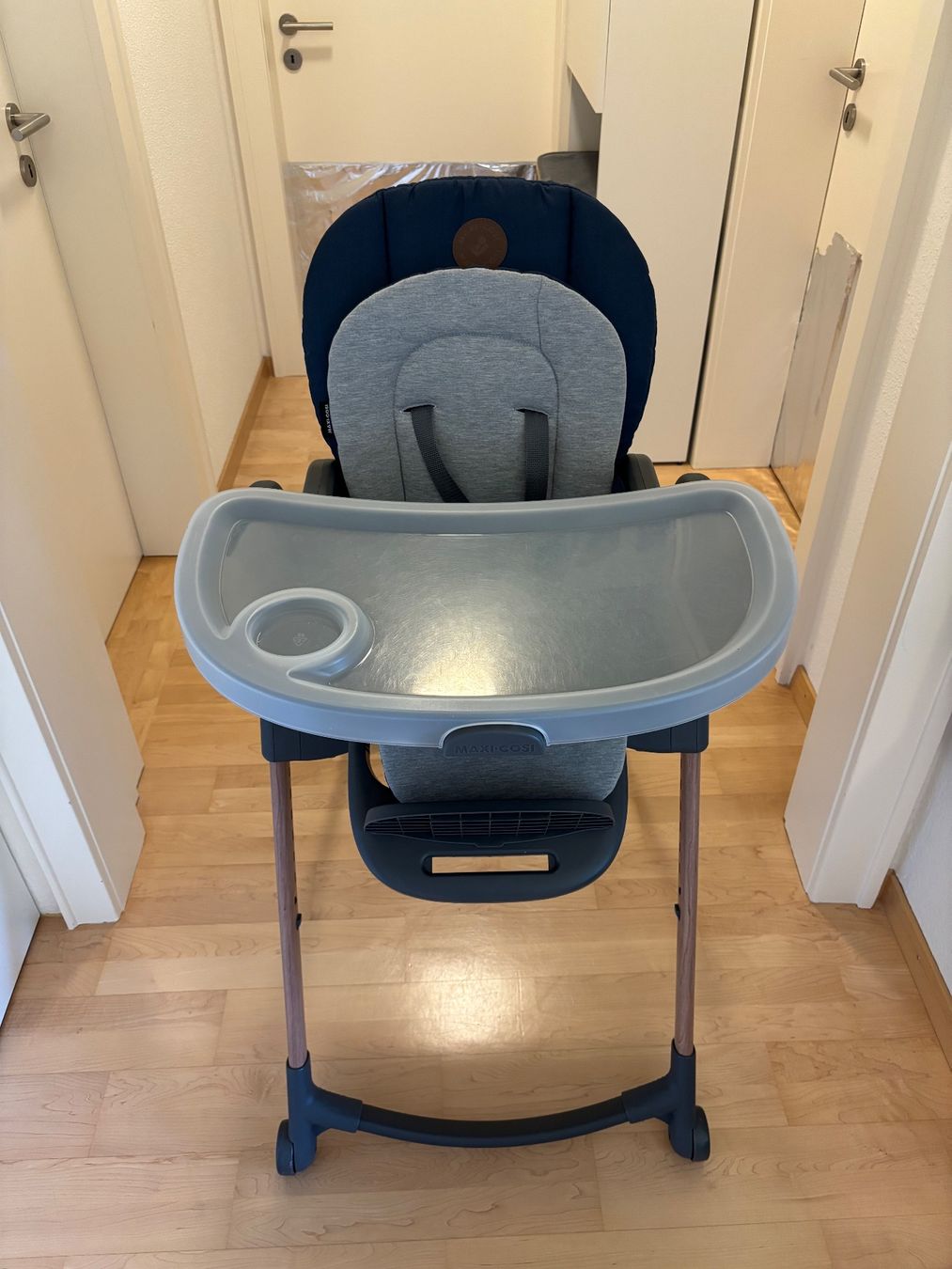 Maxi-Cosi Seggioloni: Maxi-Cosi Minla Essential Blue Hochstuhl – Usato da Hergiswil NW venduto da Feybyen