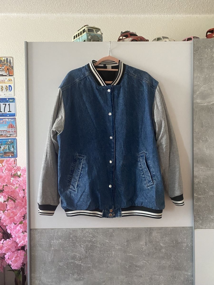 H&M Giacche: Vintage Jeansjacke – Nuovo (secondo la descrizione) da Rechthalten venduto da Stephi_03