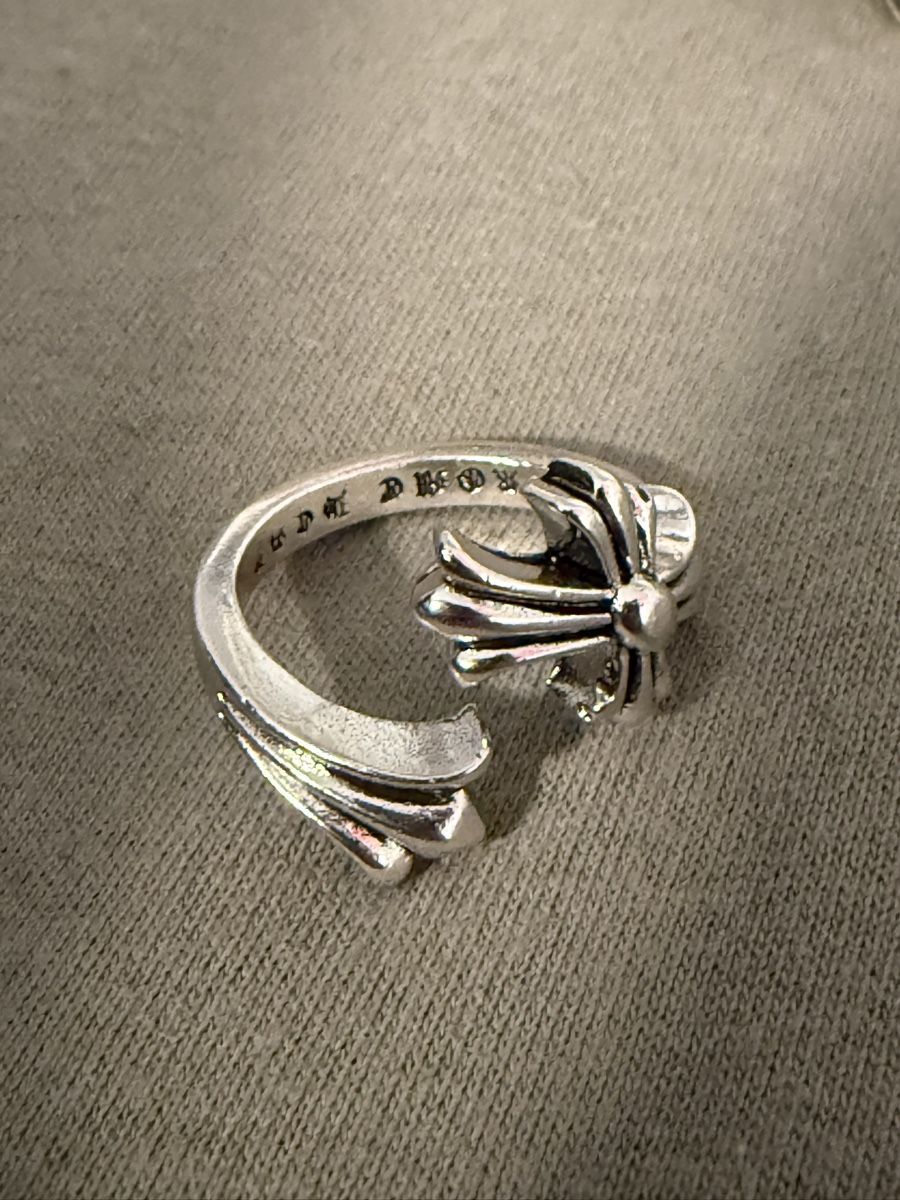 Chrome Hearts Ringe: hug type ring size 10,11 – Neu (gemäss Beschreibung) aus Zürich von har_9mp2 1