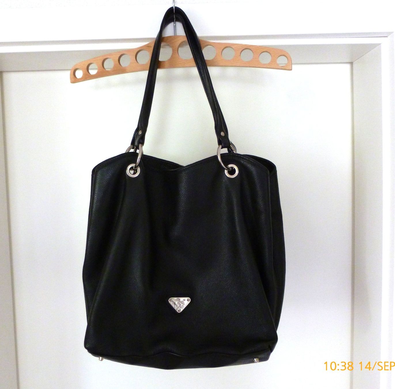 Maison Mollerus Borse da donna: MAISON MOLLERUS LEDERTASCHE SCHWARZ – Usato da Läufelfingen venduto da Kamari