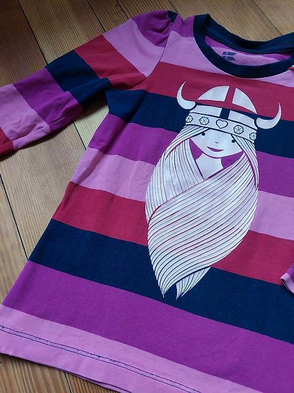 Danefae Pullover & Sweatshirts: Danefae Langarmshirt / dünner Pulli – Gebraucht aus Schaffhausen von nps 1