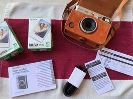 Instax mini EVO Fujifilm Neu und Etui mit 2 Filmen!