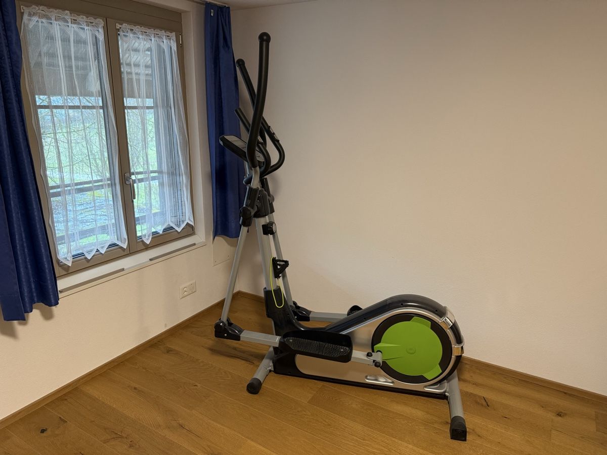 Vélos d'appartement: Crosstrainer – D'occasion à Zell LU par JostM