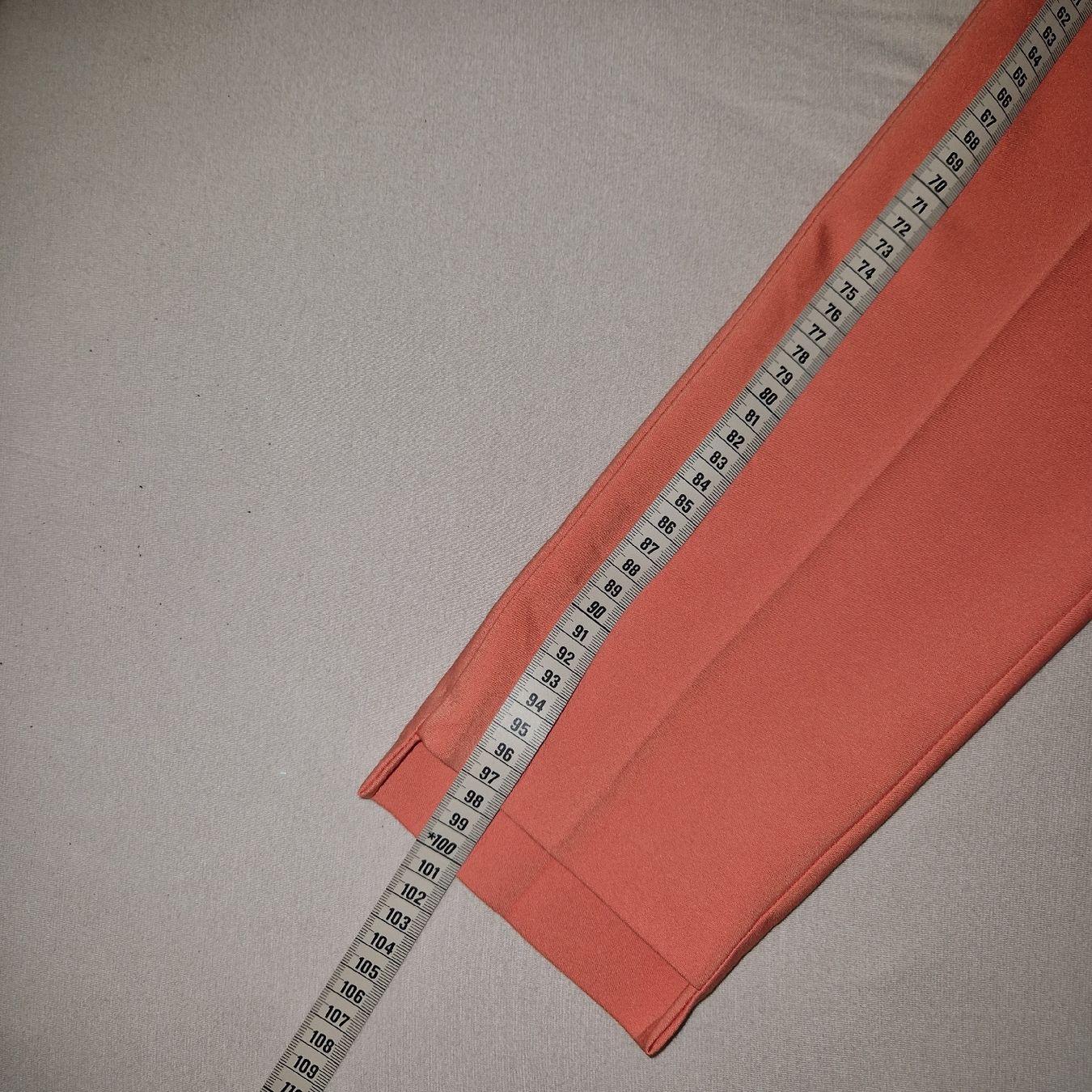 Esprit Pantaloni: Anzughose Esprit Lachsfarben Grösse 32 eher 34 – Usato da Weinfelden venduto da Vini05 4