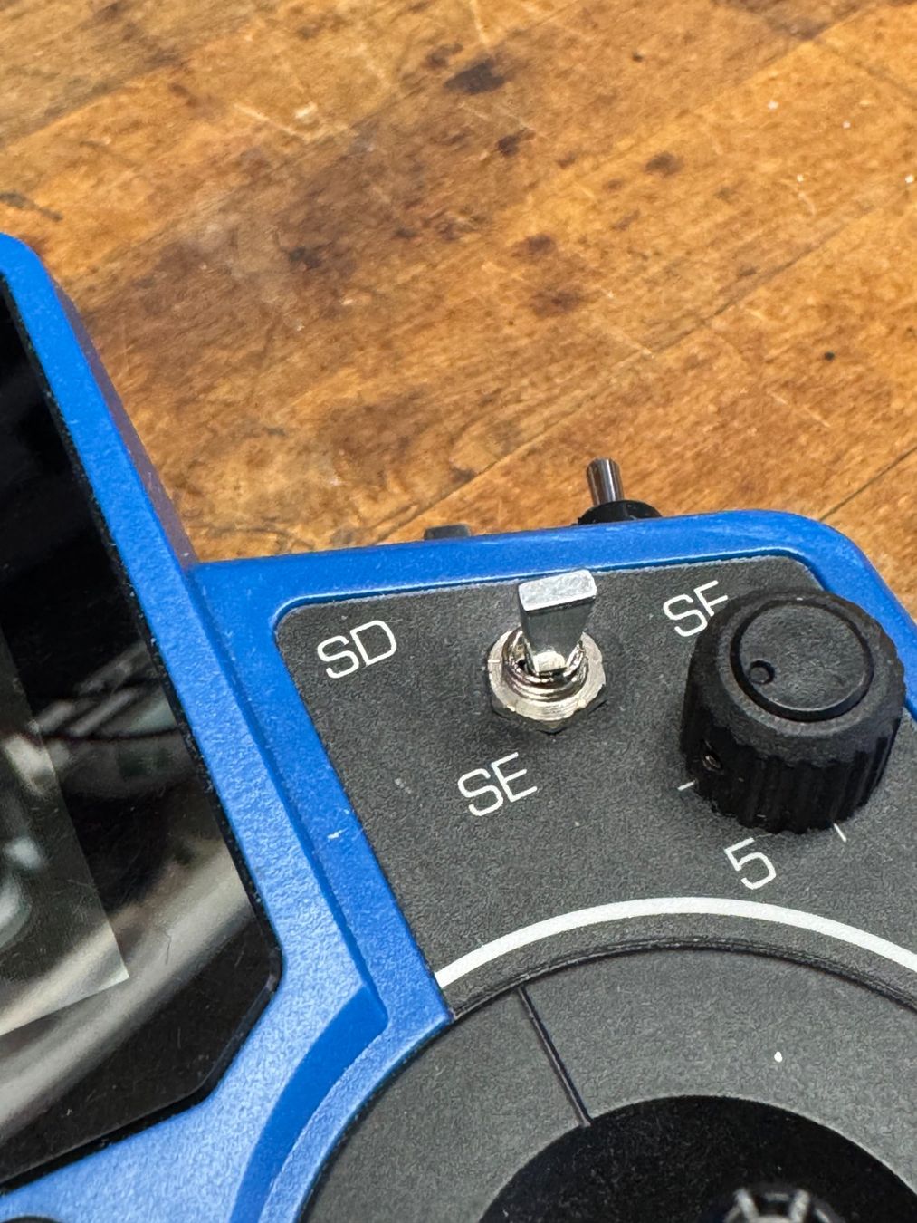 Jeti Fernsteuerungen: Jeti Duplex DS-12 Radio Control System 2.4GHz – Gebraucht aus Vira Gambarogno von Mimaxus 3