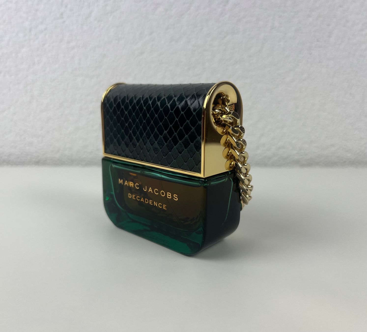 Marc Jacobs Profumi & Eau de Toilette: Marc Jacobs Decadence Eau de Parfum 30ml - RARITÄT – Usato da Stein am Rhein venduto da Moons_of_Saturn 2