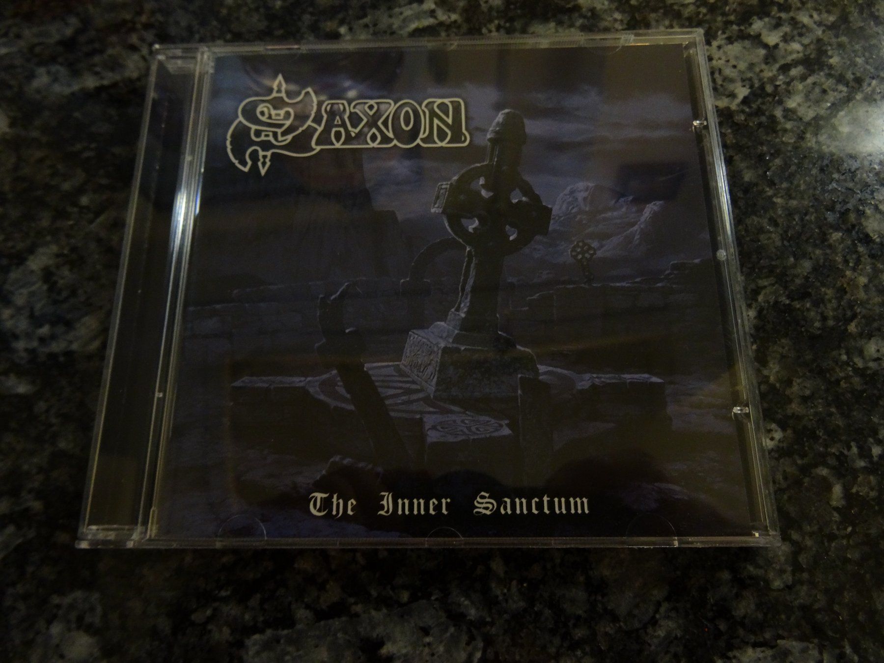 CDs: Saxon - The Inner Sanctum CD – Gebraucht aus Olten von