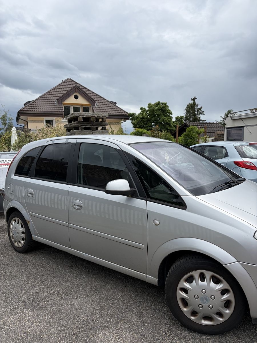 Opel Automobili: Opel Meriva 1.7CDTI 2005 – Usato da Cernier venduto da tom_6qdk 2