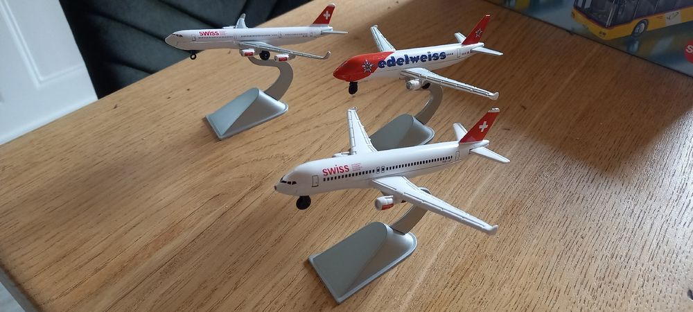 Lot De 10 Miniatures Avions De Chasse – URSS Et USA – Collection