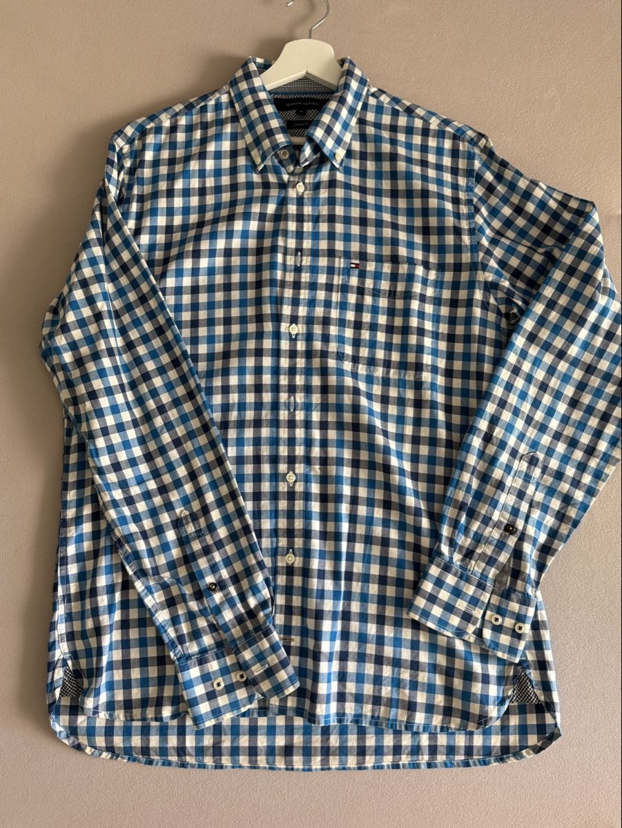 Tommy Hilfiger Chemises: Hemd Tommy Hilfiger – Neuf (Voir description) à St. Gallen par Supernova81