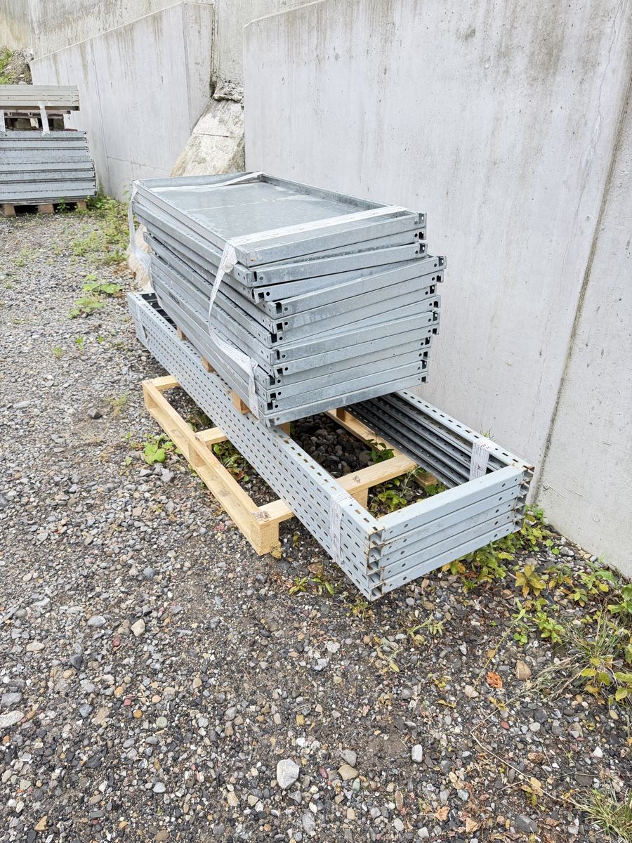 Scaffali: Lagerregal Metall gebraucht – Usato da Schindellegi venduto da lucky34
