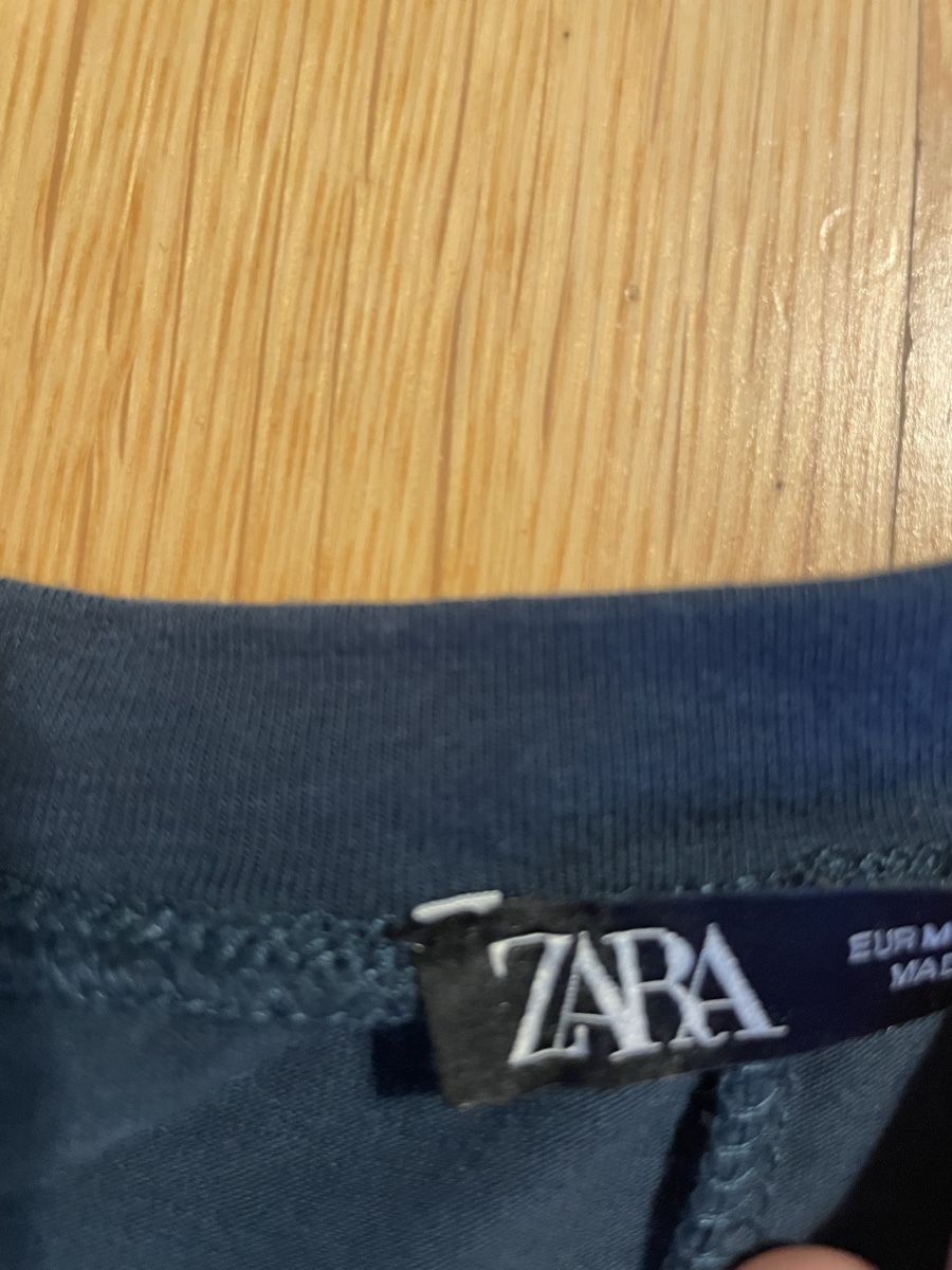 Zara Tops: Zara langarm Top M – Gebraucht aus Murten von bobby99777744 2