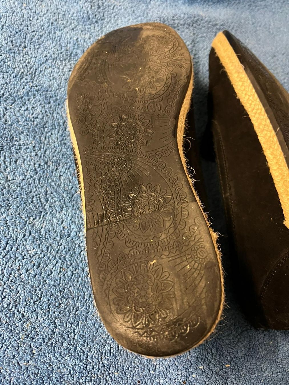 Scarpe da donna: Schwarze Espadrilles Schuhe Gr. 39 – Usato da Wiggen venduto da Antoniotto 1