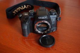 Minolta Dynax 7 Analog Spiegelreflexkamera Body DEFEKT
