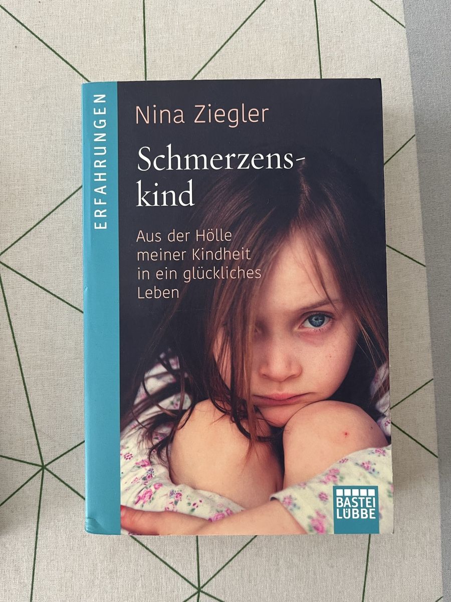Libri: Schmerzenskind - Nina Ziegler – Usato da Escholzmatt venduto da Sarah_