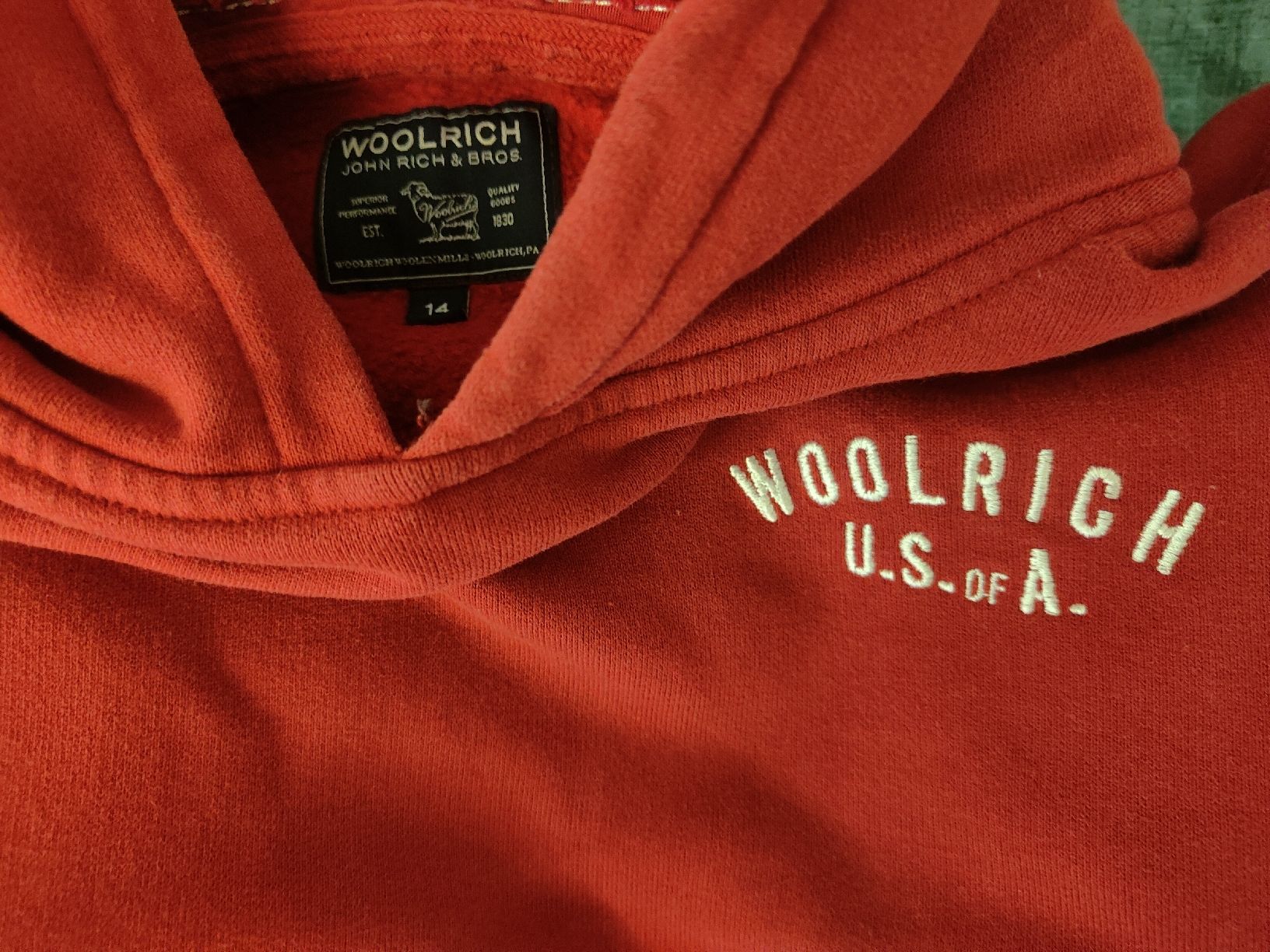 Woolrich Pullover & Sweatshirts: Roter Woolrich Kapuzenpullover – Gebraucht aus Zürich von R-2015 3