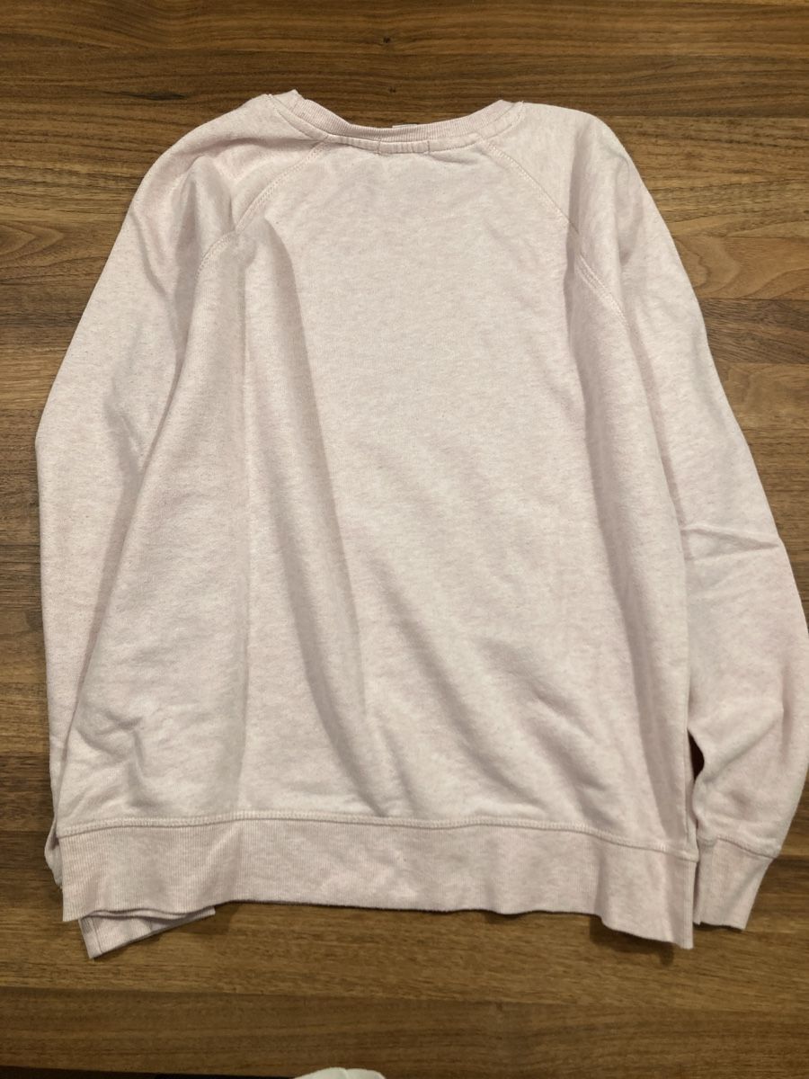 Pullover & Sweatshirts: Rosa Pullover M – Gebraucht aus Kesswil von Branca-01 1