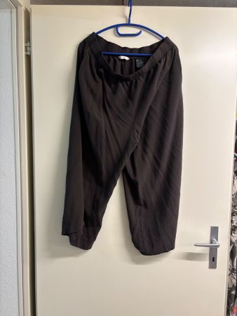 Hosen braun Grösse L 3/4