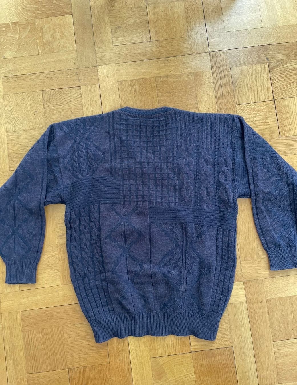 Maglioni & Felpe: Vintage Pulli, Gr. M – Nuovo (secondo la descrizione) da Zürich venduto da luc_zs7m 3
