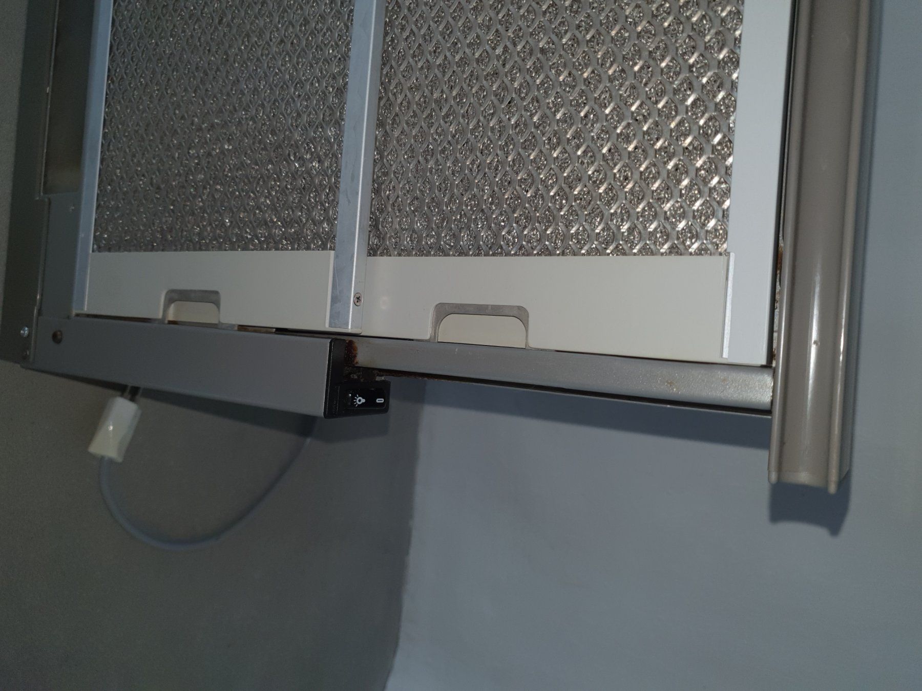 AEG Dampfabzug: AEG Dampfabzug – Gebraucht aus Nürensdorf von  4
