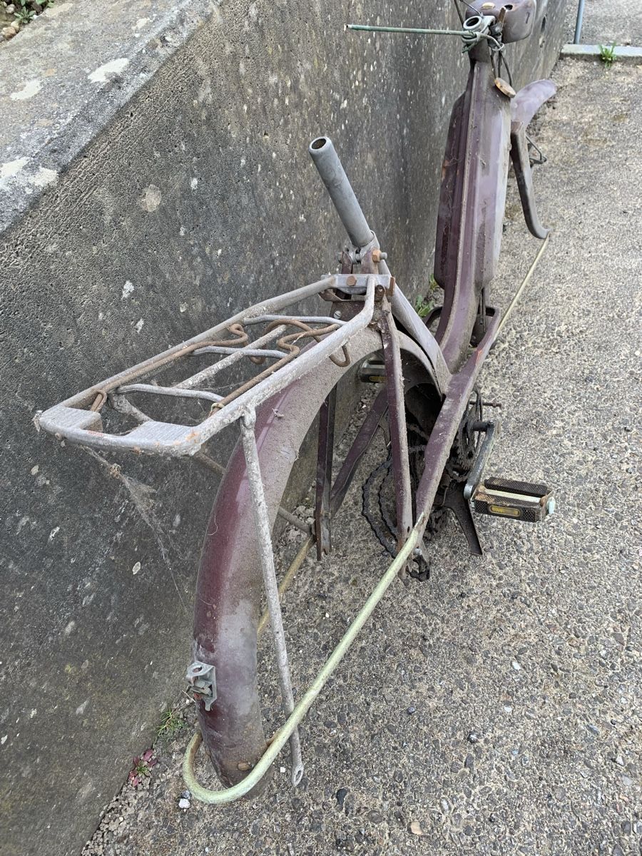 Pièces pour mobylette: Mofa Motobecane – Défectueux à Murgenthal par Ivy69 4