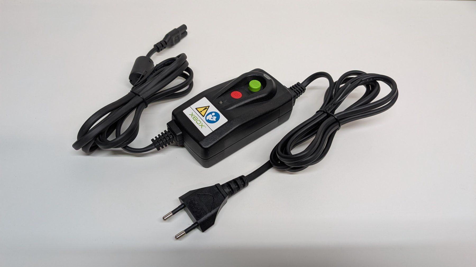 Microsoft Adattatori & Cavi: Original Microsoft Stromkabel / Power Adapter Xbox Classic – Usato da Menziken venduto da mame18