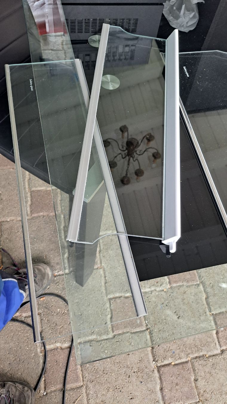 Bauknecht Frigoriferi: Kühlschrank Bauknecht Tablare Glas – Usato da Bischofszell venduto da Haetti0 1