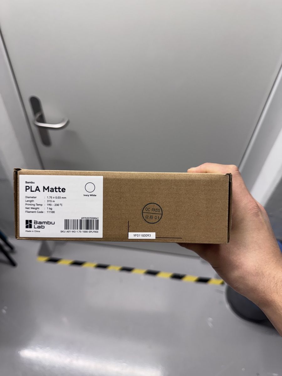 Bambu Lab Stampanti 3D: Bambulab PLA Matte White Filament – Nuovo e nell'imballaggio originale da Gais venduto da luk_2skm