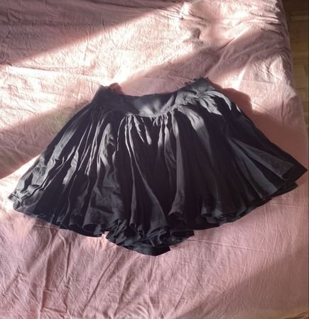 Jupon noir vintage, taille 42