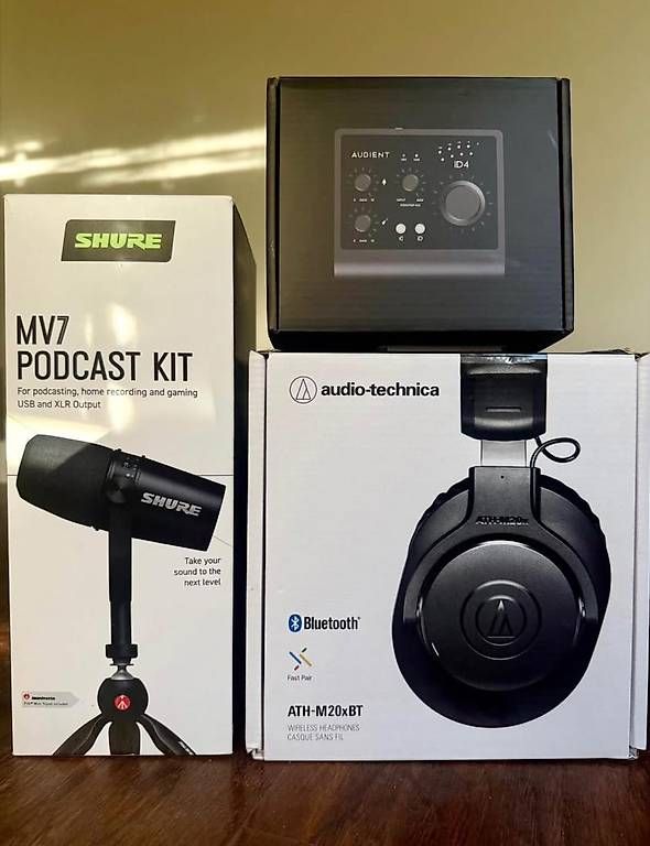 Mikrofone: PODCAST KIT PRO – Gebraucht aus Locarno von rod_kw9z