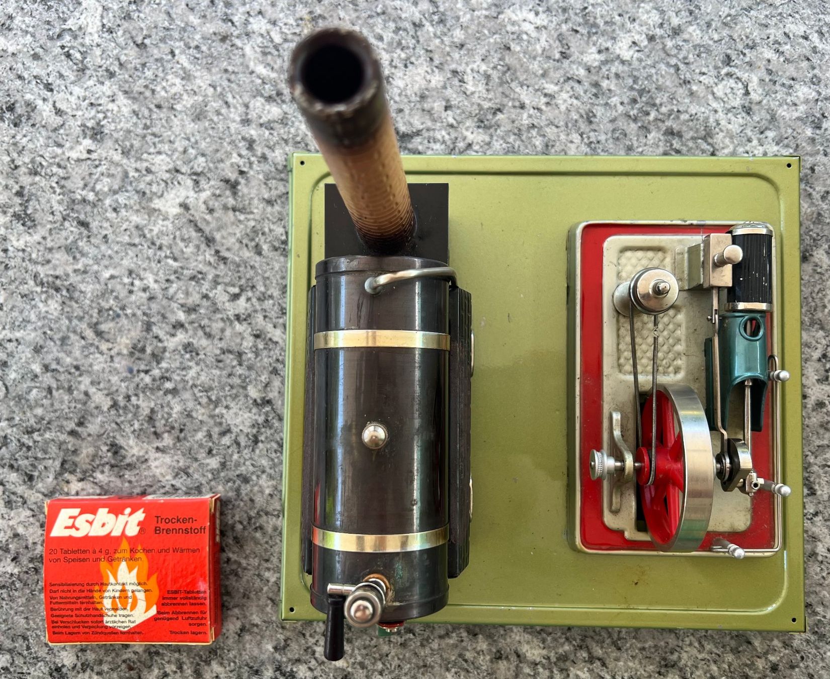 Modellbausätze & Standmodelle: Dampfmaschine von Fleischmann – Gebraucht aus Bergdietikon von ulr_r9x5 1