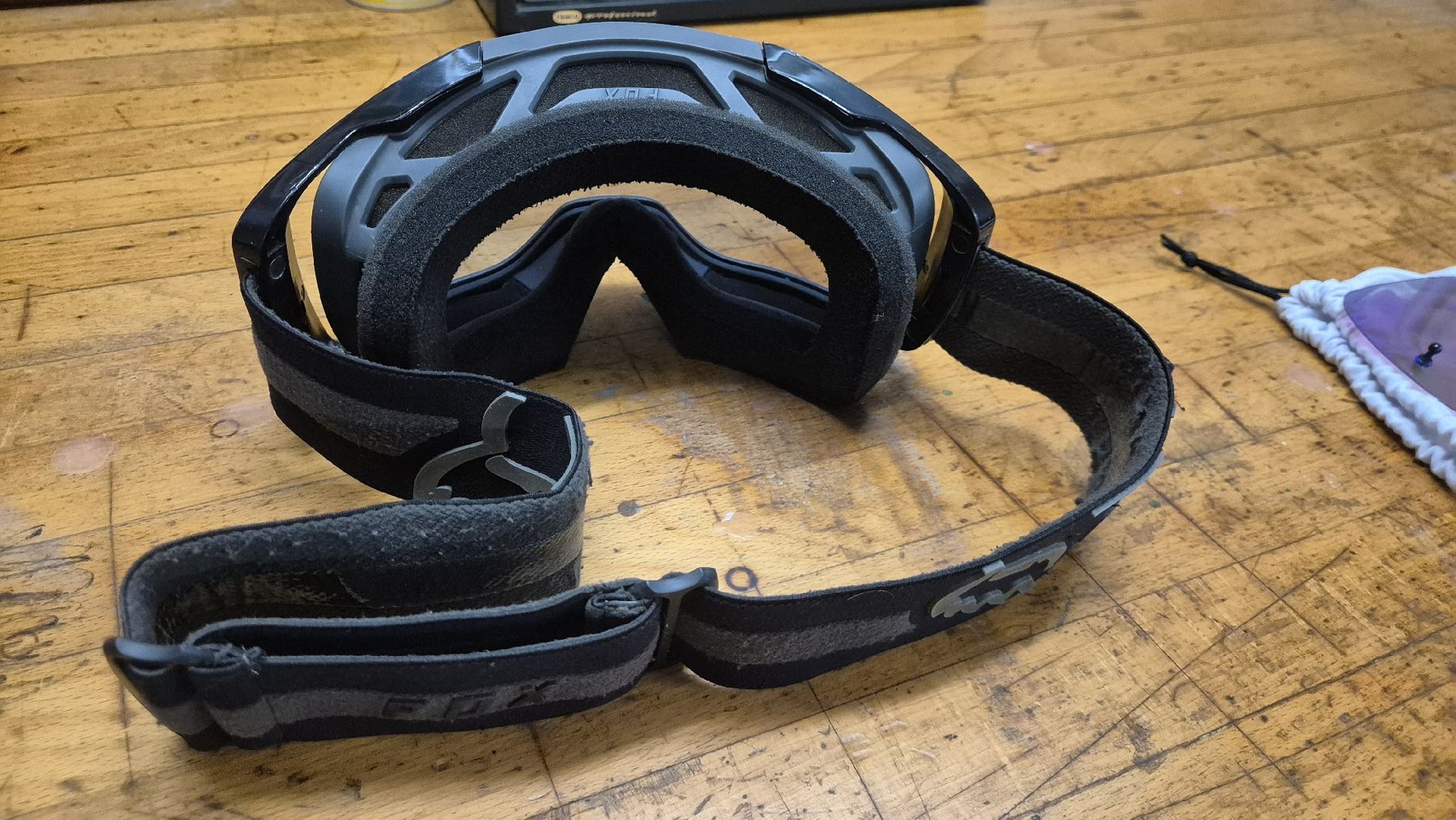 Fox Brillen & Gläser: Fox Airspace Mtb goggle – Gebraucht aus Bönigen von liv_8fpx 2
