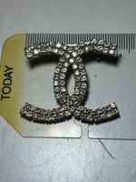 Schicke CC Broche mit Steinchen, top Zustand, CHF 50