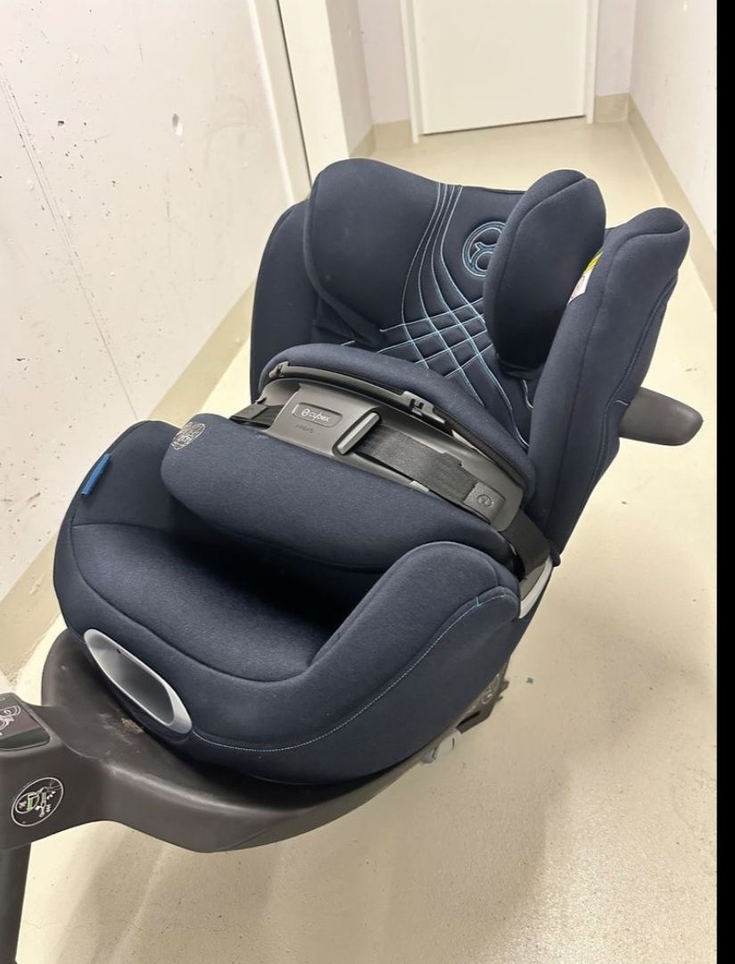 Cybex Sièges auto: Cybex - Anoris T i-Size - mit Airbag – D'occasion à Zürich par Nacho_04 3