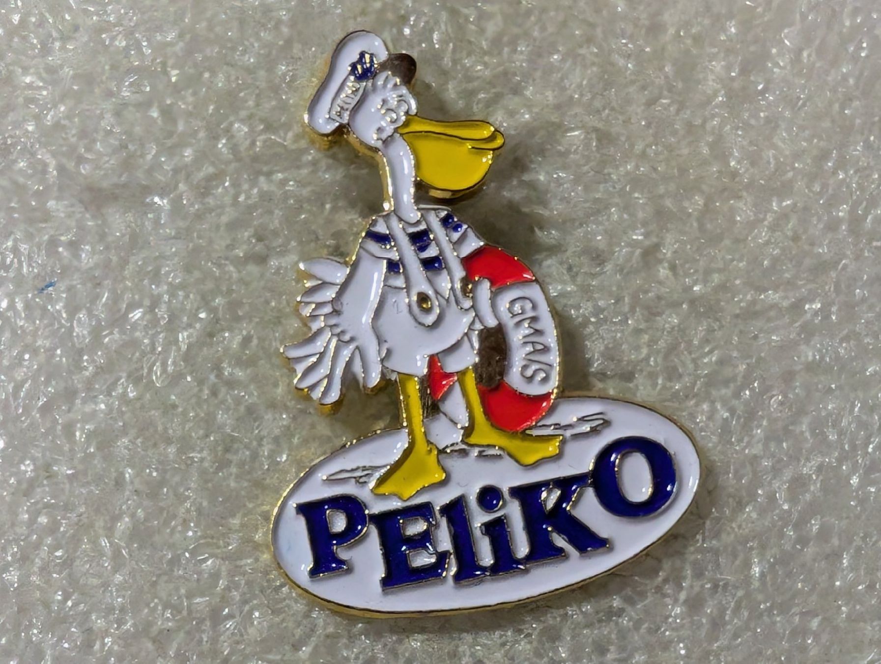 Placchette & Badge: Ansteckpin 110: Peliko – Usato da Oppligen venduto da Pin-Fall-Shop