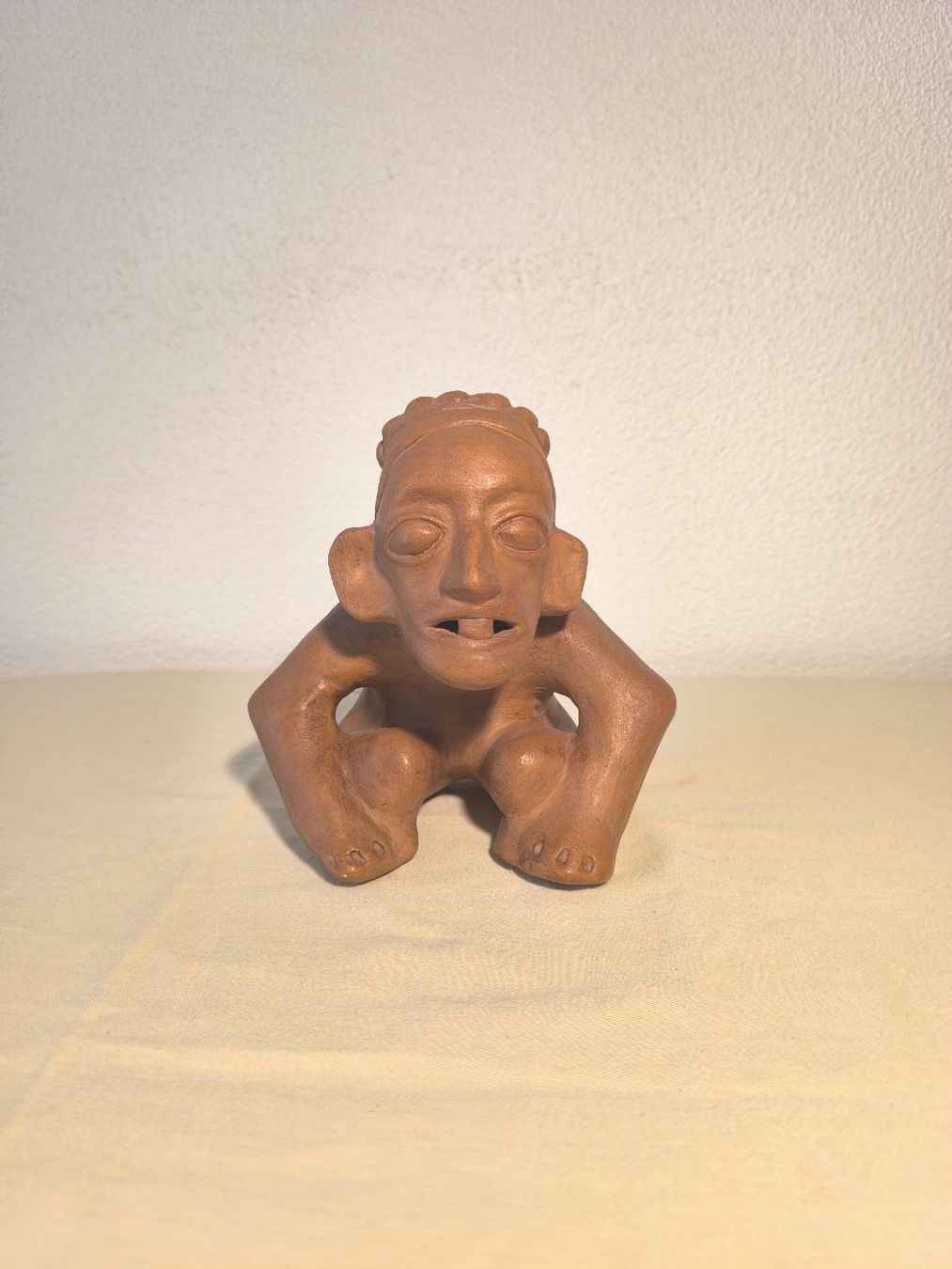 Sculture & Statue: Tonfigur sitzend getöpfert handgemacht – Usato da Zürich venduto da cashcash 1