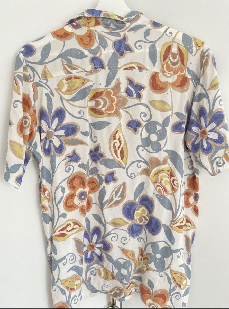 Camicie: Vintage kurzärmliges Hemd mit Blumenmuster – Usato da Biberist venduto da Businessmonkey