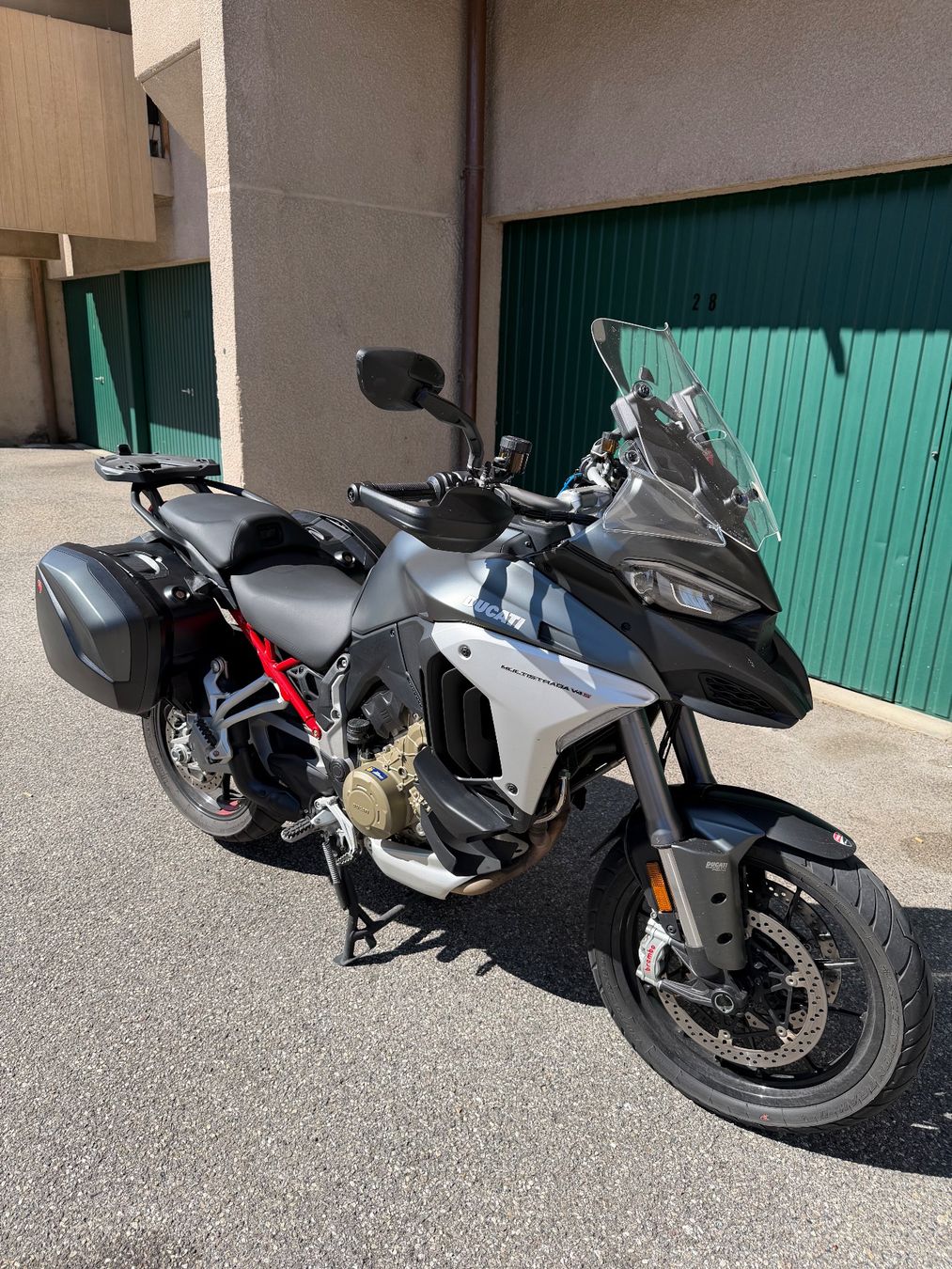 Ducati Touring: Multistrada V4s Travel & Radar – Usato da Satigny venduto da z750 2