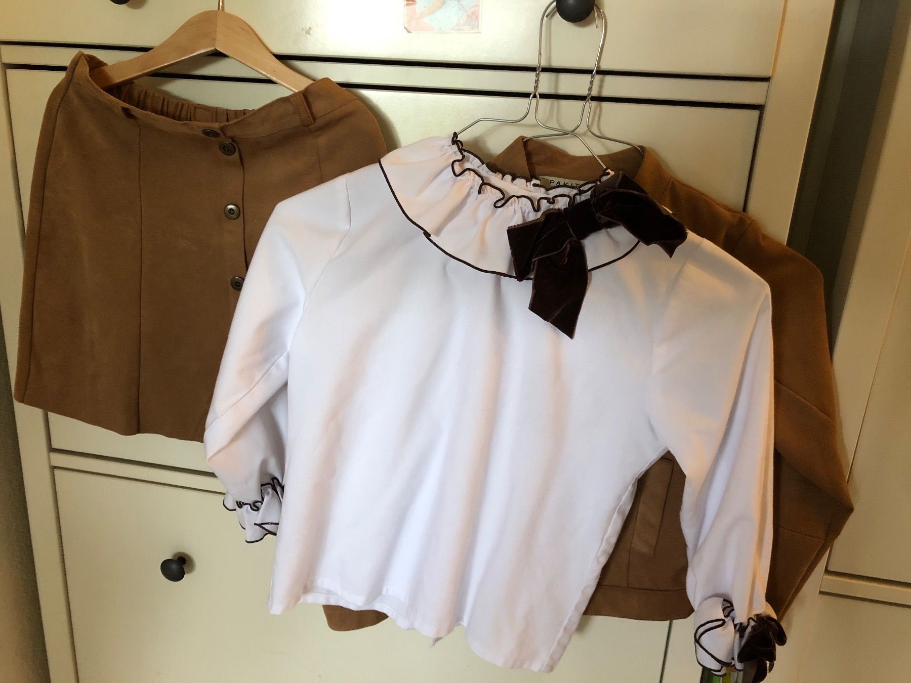 Lotti & Set di vestiti: MÄDCHEN KLEIDUNG – Usato da Zürich venduto da heb_c9cj