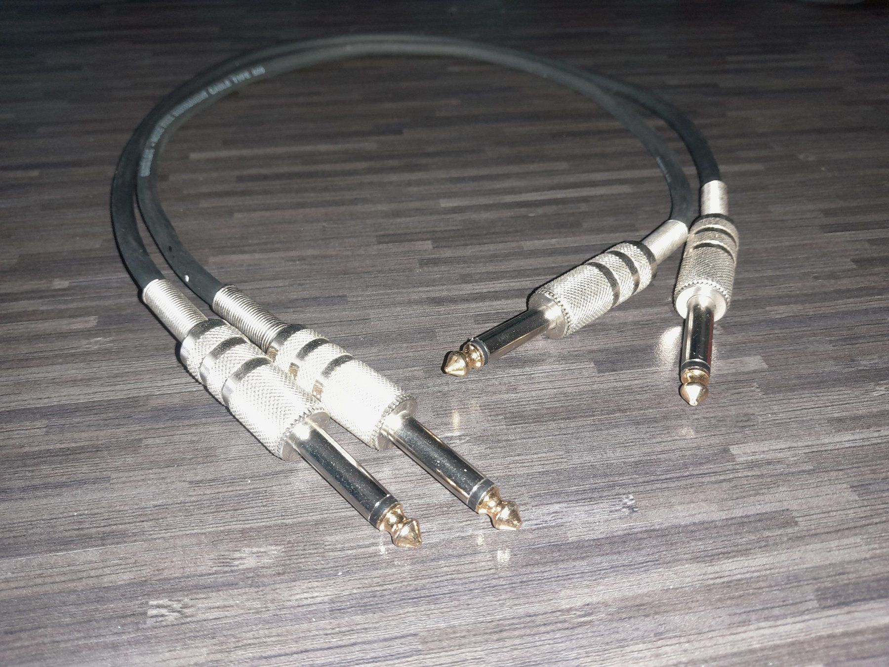 Kabel: 2 Stück Quickok Audio Klinke Kabel, 55cm – Gebraucht aus Steffisburg von FutureOne 2