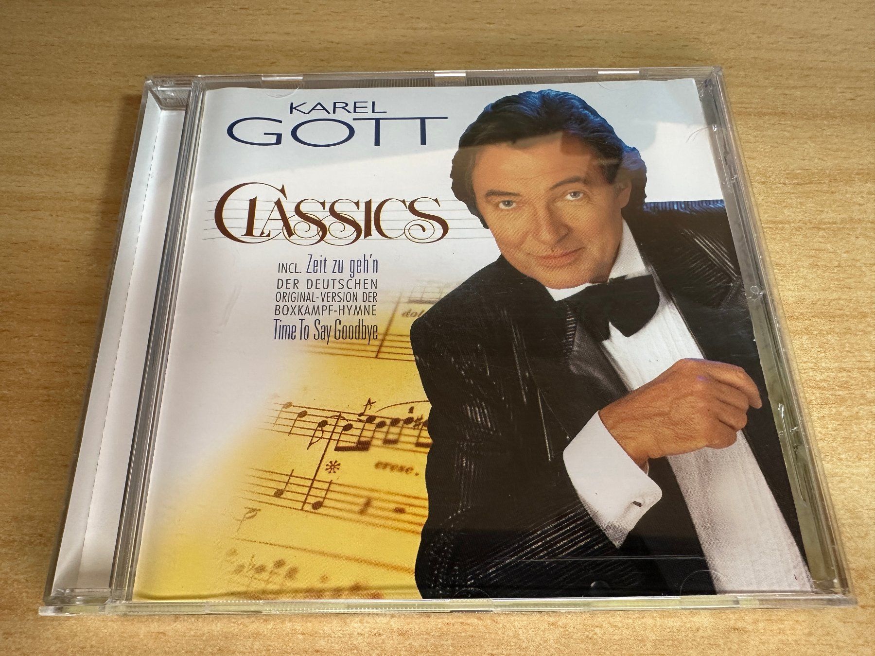 CD: L8 Karel Gott – Classics – Usato da Rikon im Tösstal venduto da Alpenmutz